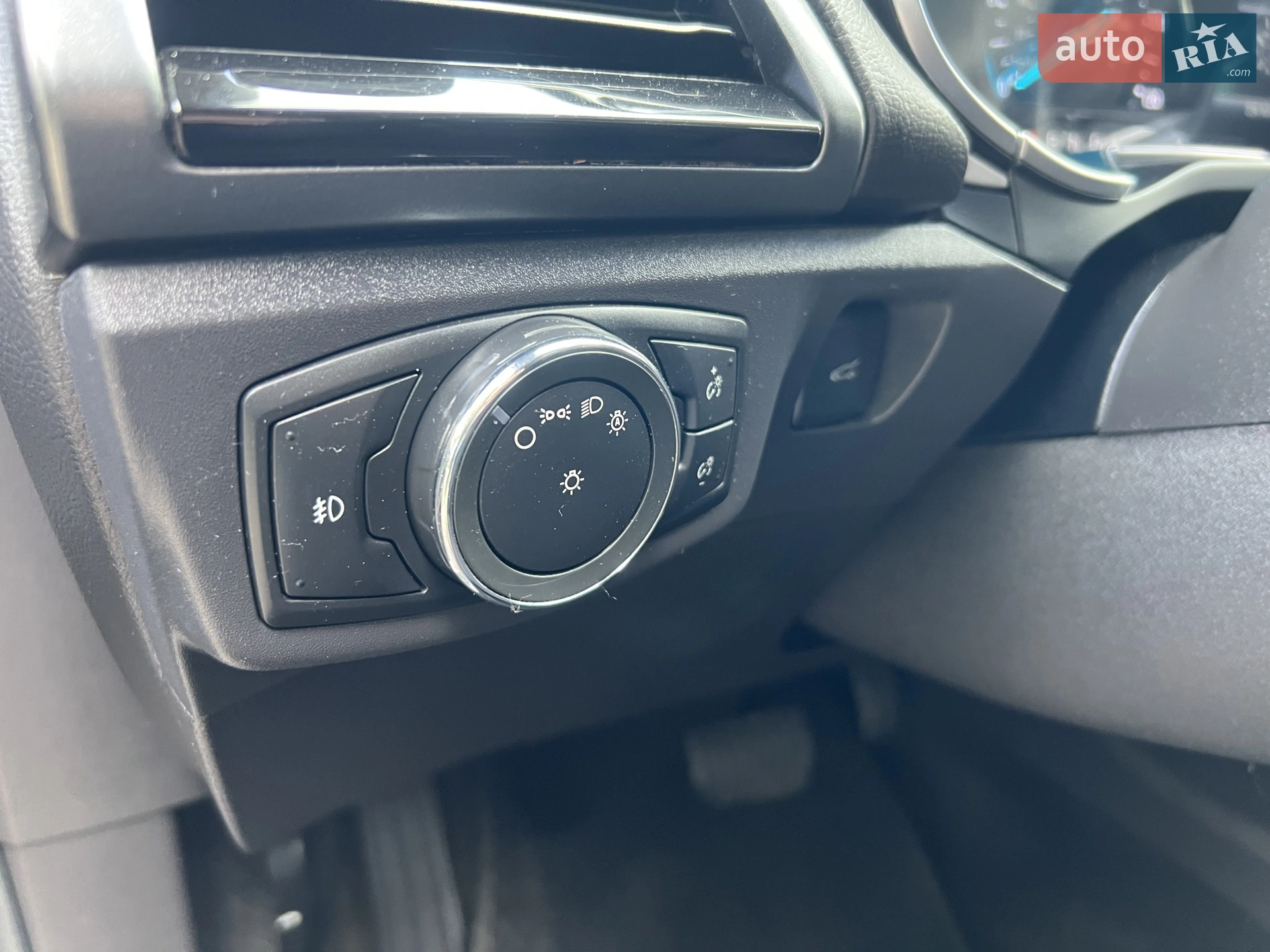 2015 Ford Fusion - мініатюра 15