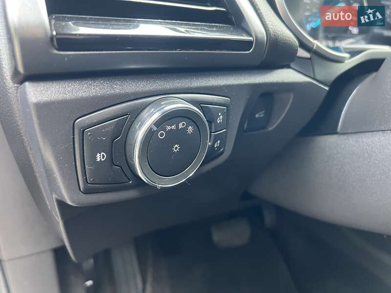 Седан Ford Fusion 2015 в Одессе