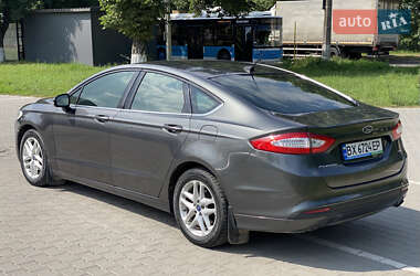 Седан Ford Fusion 2014 в 