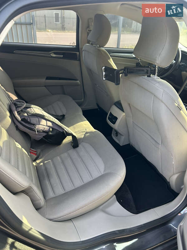 Седан Ford Fusion 2016 в Василькове