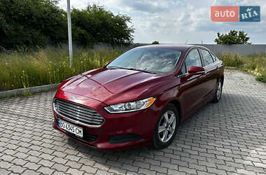 Седан Ford Fusion 2015 в 