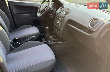 Хэтчбек Ford Fusion 2007 в 