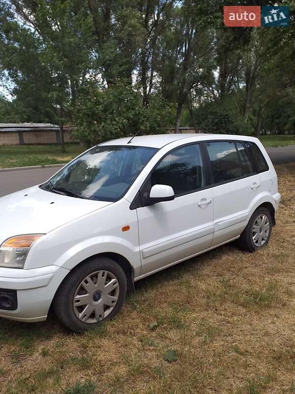 Хэтчбек Ford Fusion 2010 в Днепре
