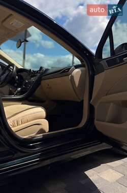 Седан Ford Fusion 2014 в 