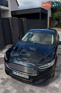 Седан Ford Fusion 2014 в 