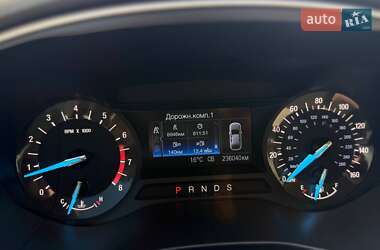 Седан Ford Fusion 2014 в 