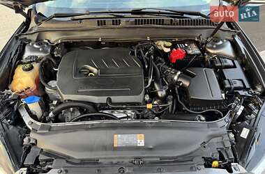 Седан Ford Fusion 2014 в 