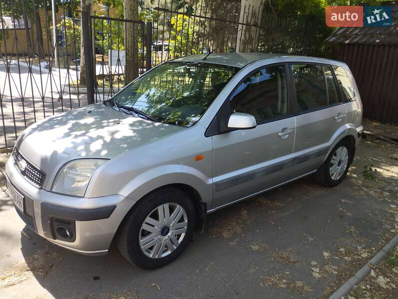 Хэтчбек Ford Fusion 2006 в Черноморске фото 3 Хэтчбек Ford Fusion 2006 в Черноморске