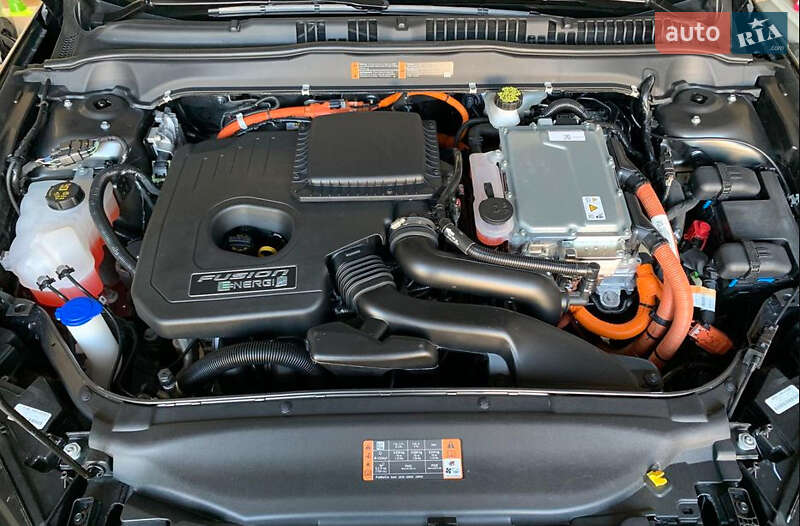 Седан Ford Fusion 2018 в Львове