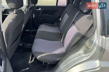Хэтчбек Ford Fusion 2008 в 