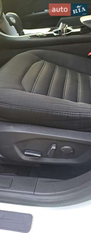 Седан Ford Fusion 2014 в Виннице