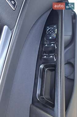 Седан Ford Fusion 2014 в 