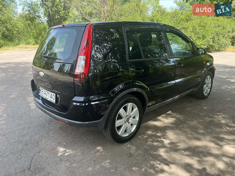Хэтчбек Ford Fusion 2005 в Верхнеднепровске