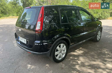 Хэтчбек Ford Fusion 2005 в 