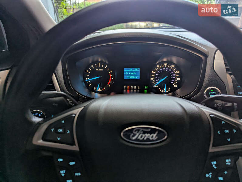 Седан Ford Fusion 2016 в Полтаве