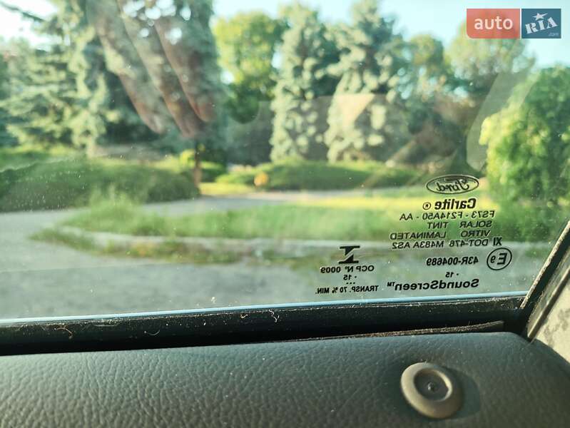 Седан Ford Fusion 2015 в Виннице
