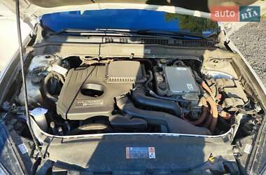 Седан Ford Fusion 2015 в 