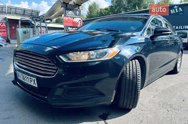 Седан Ford Fusion 2014 в Києві