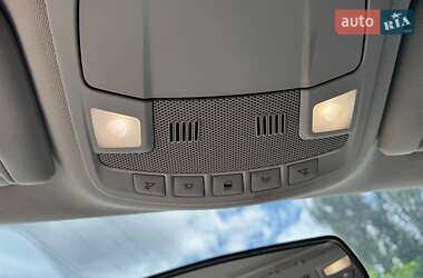 Седан Ford Fusion 2016 в 