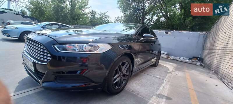 Седан Ford Fusion 2014 в Киеве