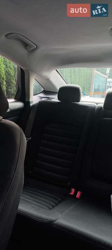 Седан Ford Fusion 2014 в Киеве