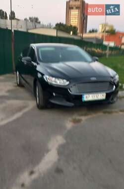 Седан Ford Fusion 2014 в 