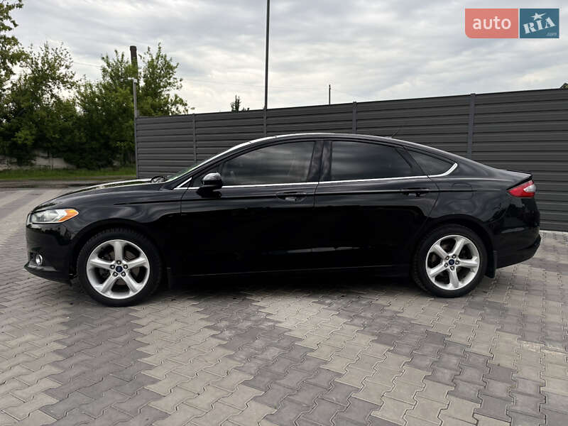 Седан Ford Fusion 2016 в Киеве