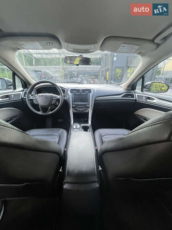 Седан Ford Fusion 2017 в Киеве