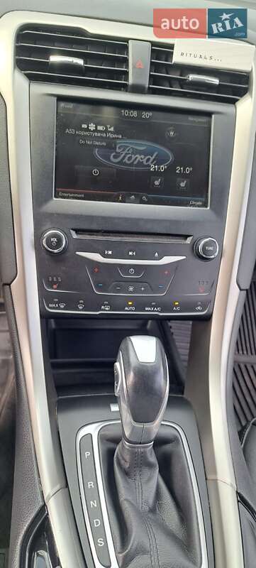Седан Ford Fusion 2013 в Буче