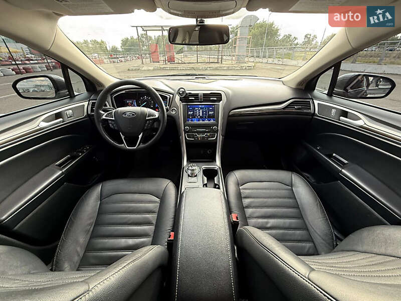 Седан Ford Fusion 2016 в Киеве