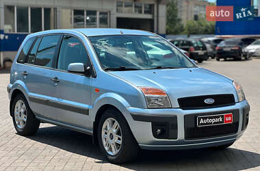 Хэтчбек Ford Fusion 2007 в 