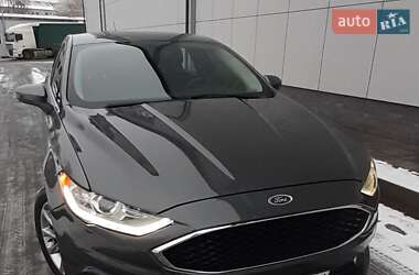 Седан Ford Fusion 2016 в Вышгороде