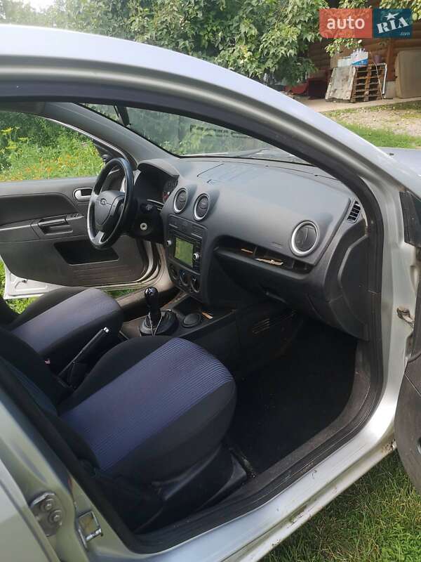 Хэтчбек Ford Fusion 2008 в Виннице фото 8 Хэтчбек Ford Fusion 2008 в Виннице