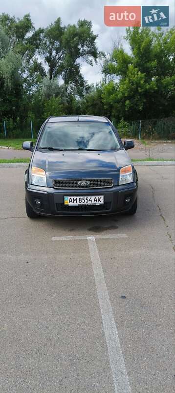 Хэтчбек Ford Fusion 2009 в Киеве