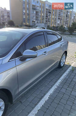 Седан Ford Fusion 2020 в 