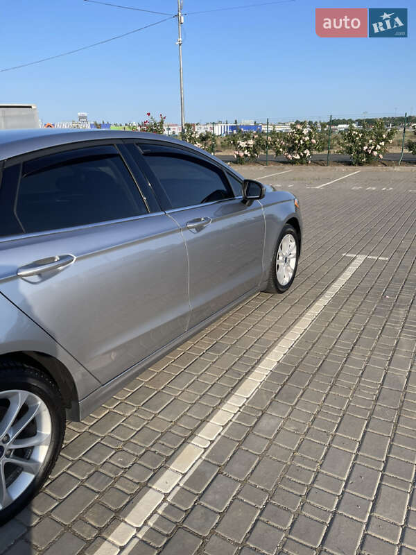 Седан Ford Fusion 2020 в Одессе