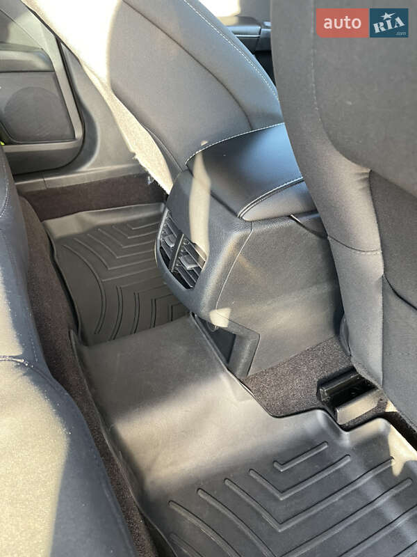 Седан Ford Fusion 2020 в Одессе