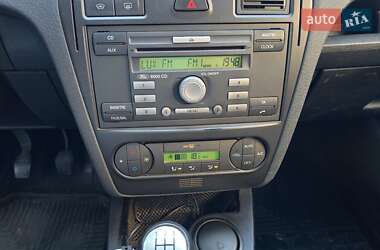 Хэтчбек Ford Fusion 2007 в 