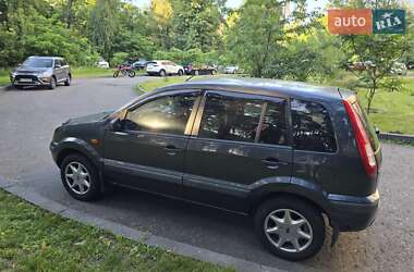 Хэтчбек Ford Fusion 2007 в 