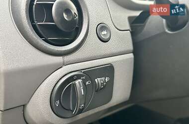 Хэтчбек Ford Fusion 2005 в 