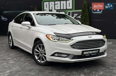 Седан Ford Fusion 2016 в 