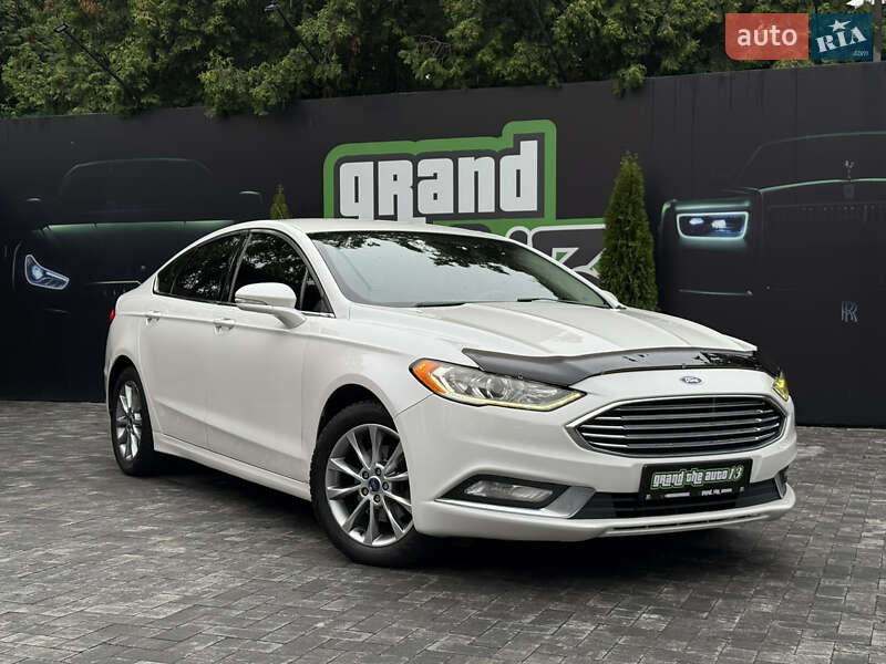 Седан Ford Fusion 2016 в 