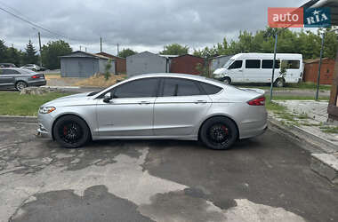 Седан Ford Fusion 2017 в 