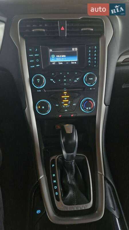 Седан Ford Fusion 2014 в Бахмаче