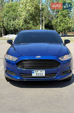 Седан Ford Fusion 2012 в 