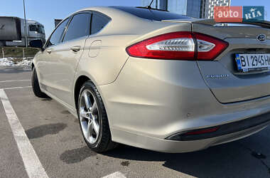Седан Ford Fusion 2014 в 