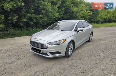 Седан Ford Fusion 2016 в 