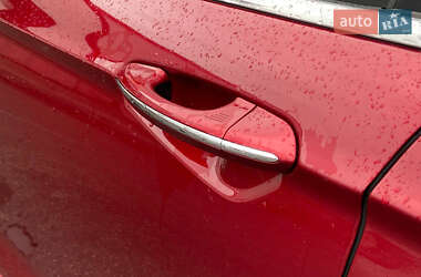 Седан Ford Fusion 2014 в 