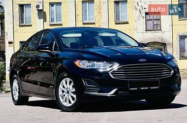 Седан Ford Fusion 2020 в Дніпрі