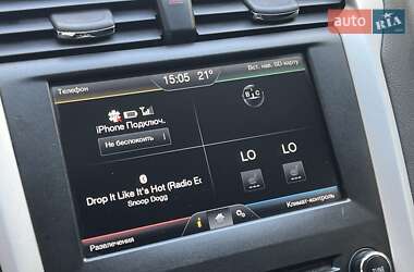 Седан Ford Fusion 2014 в 